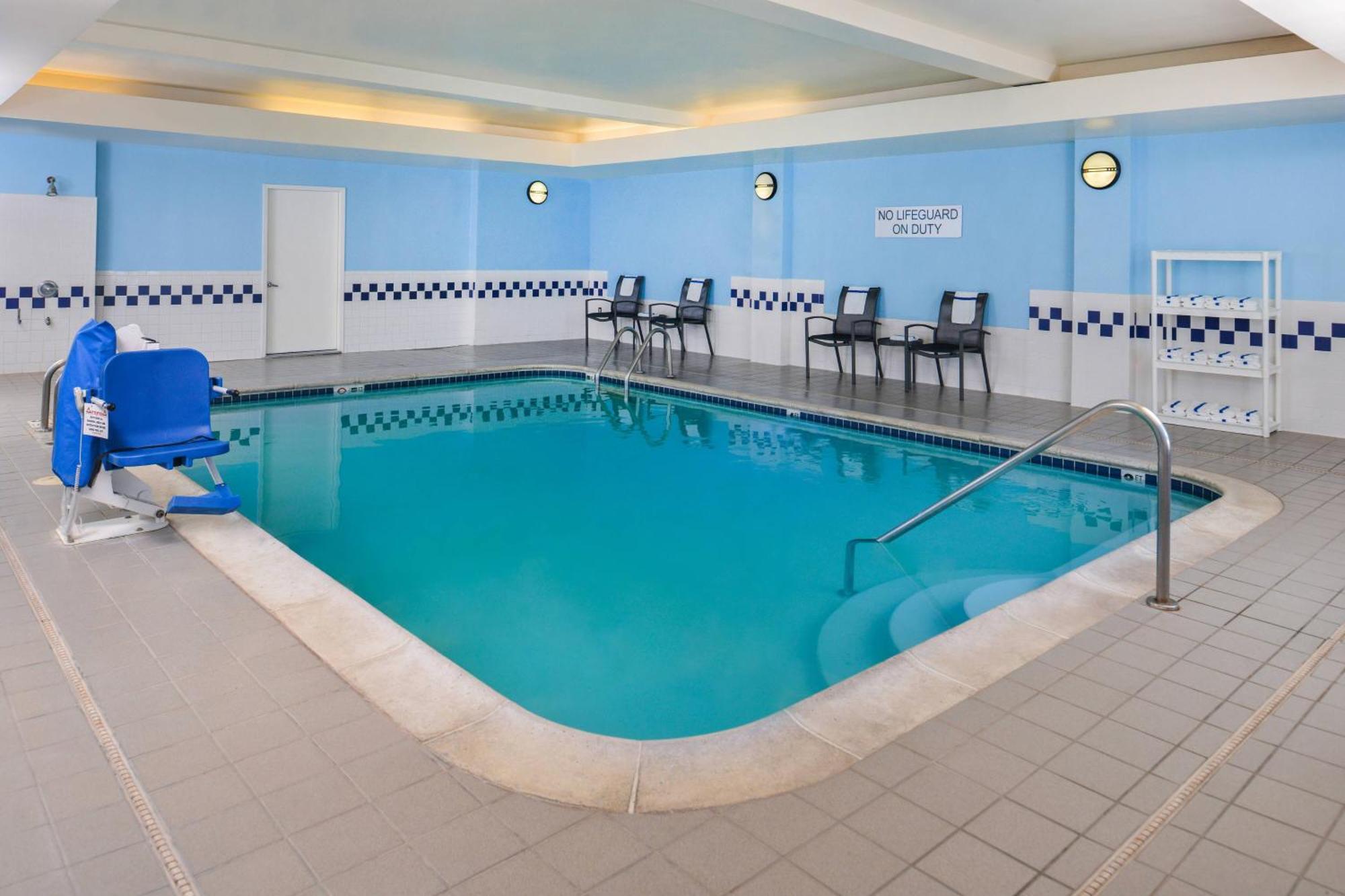 Fairfield Inn & Suites Бомонт Екстер'єр фото