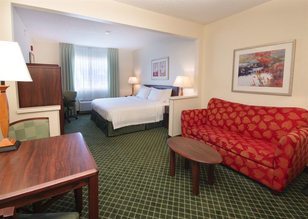 Fairfield Inn & Suites Бомонт Екстер'єр фото