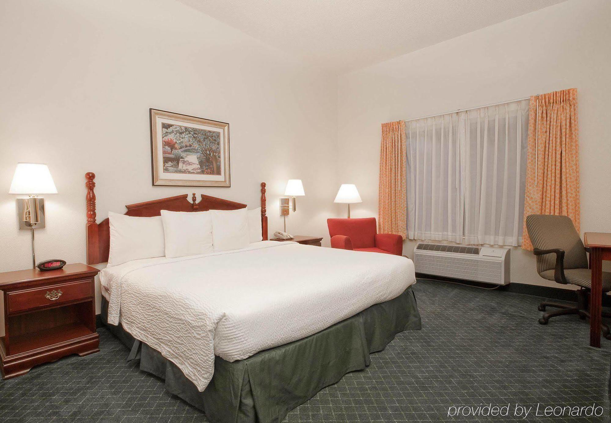 Fairfield Inn & Suites Бомонт Екстер'єр фото